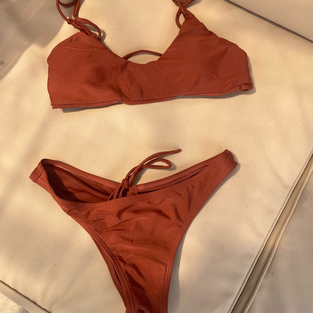 Brown bikini